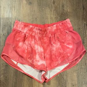 lululemon hotty hot shorts